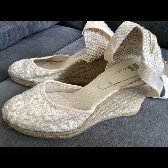 Browns Shoes - Browns embroidered tie up wedge sandals like new